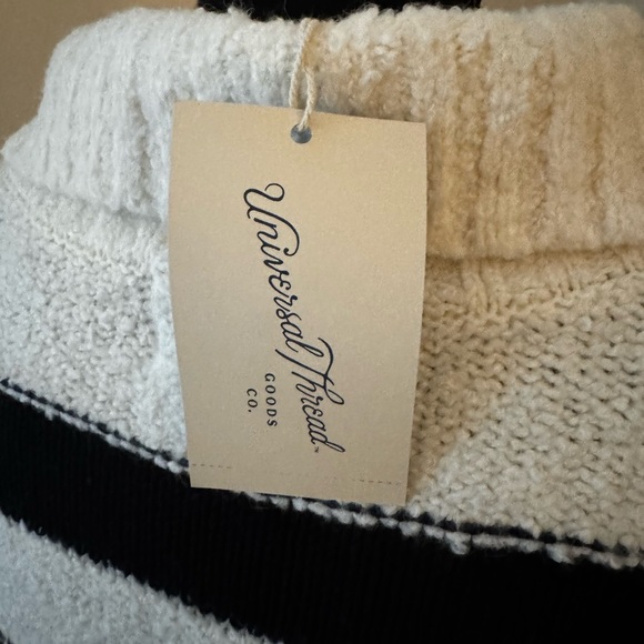 Universal Thread Black and White Striped V-Neck Sweater - Picture 7 of 8